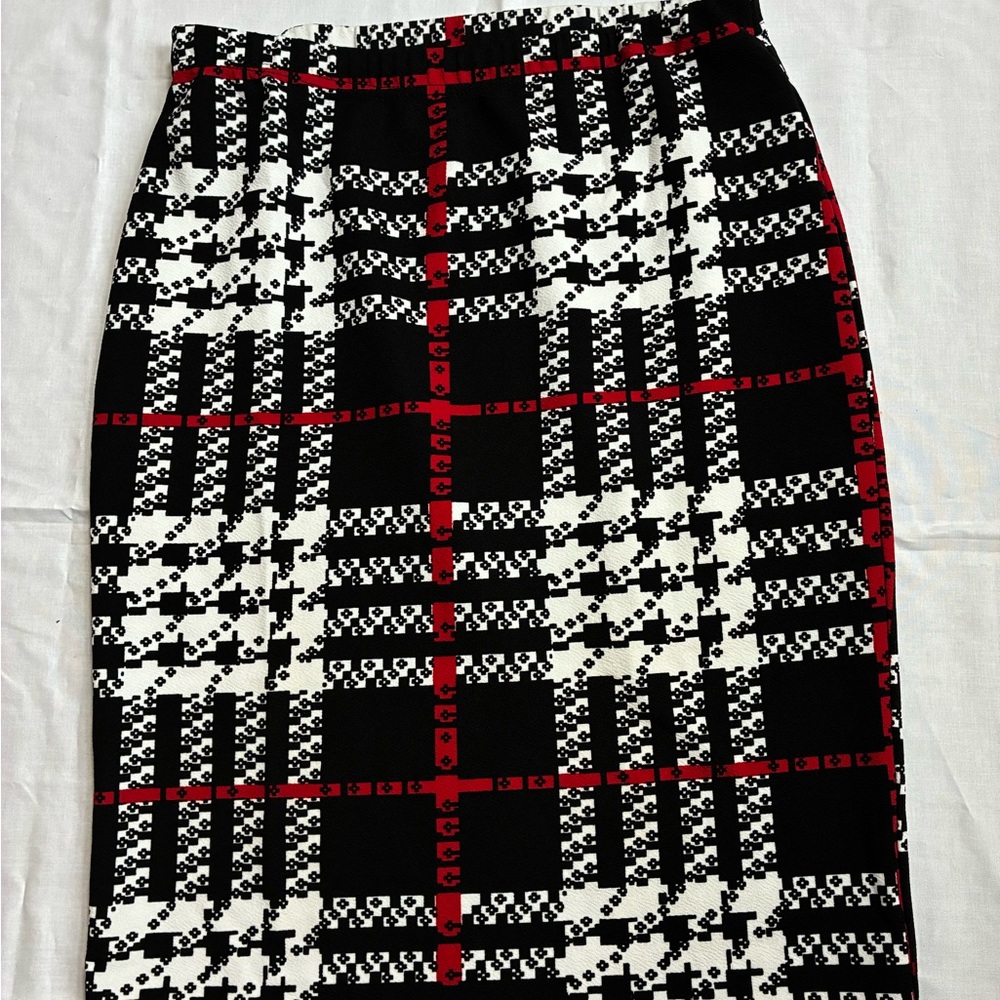 Black, White & Red Plaid Pencil Skirt